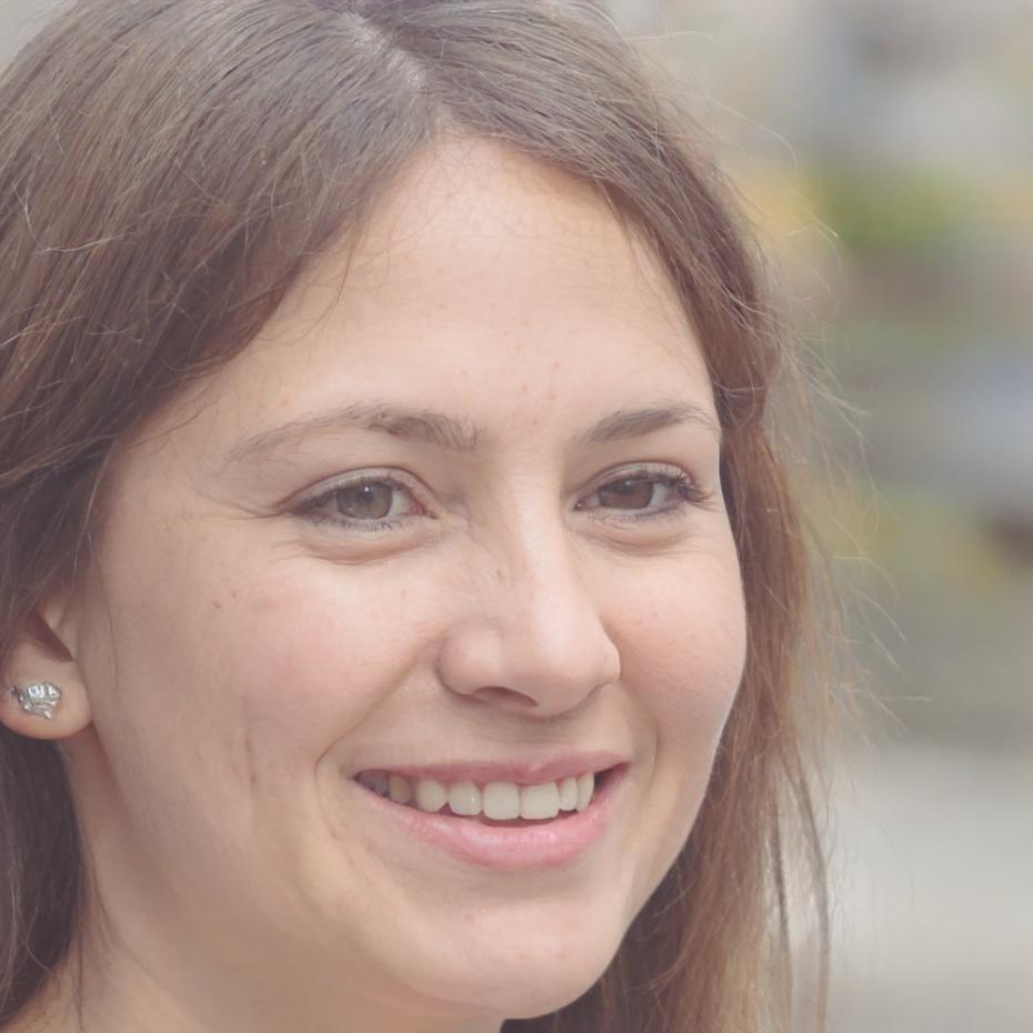 Esperanza Valdemar, Directora de Auditoría Financiera